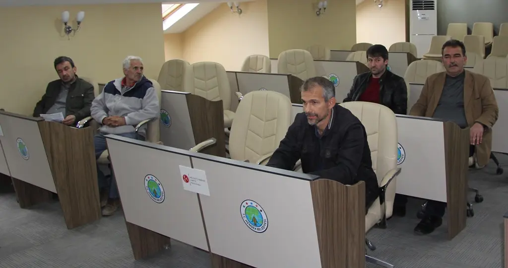 Haber: İşyeri Ve Tarla İhaleleri Tamam - Galeri-1