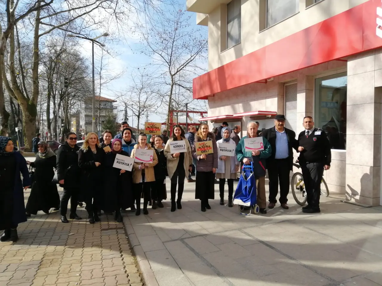 Haber: Kanser Gününde Farkındalık Yürüyüşü - Galeri-2
