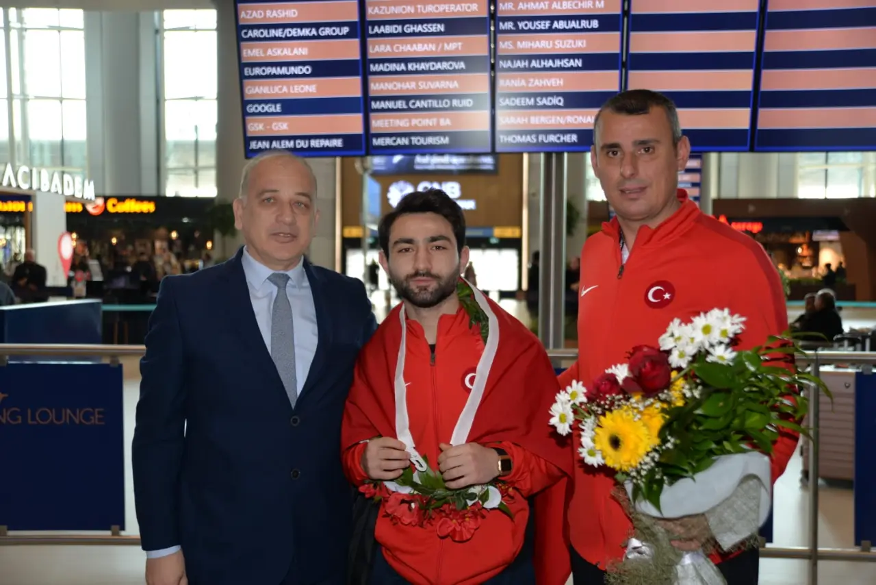 Haber: Şampiyona Coşkulu Karşılama - Galeri-3