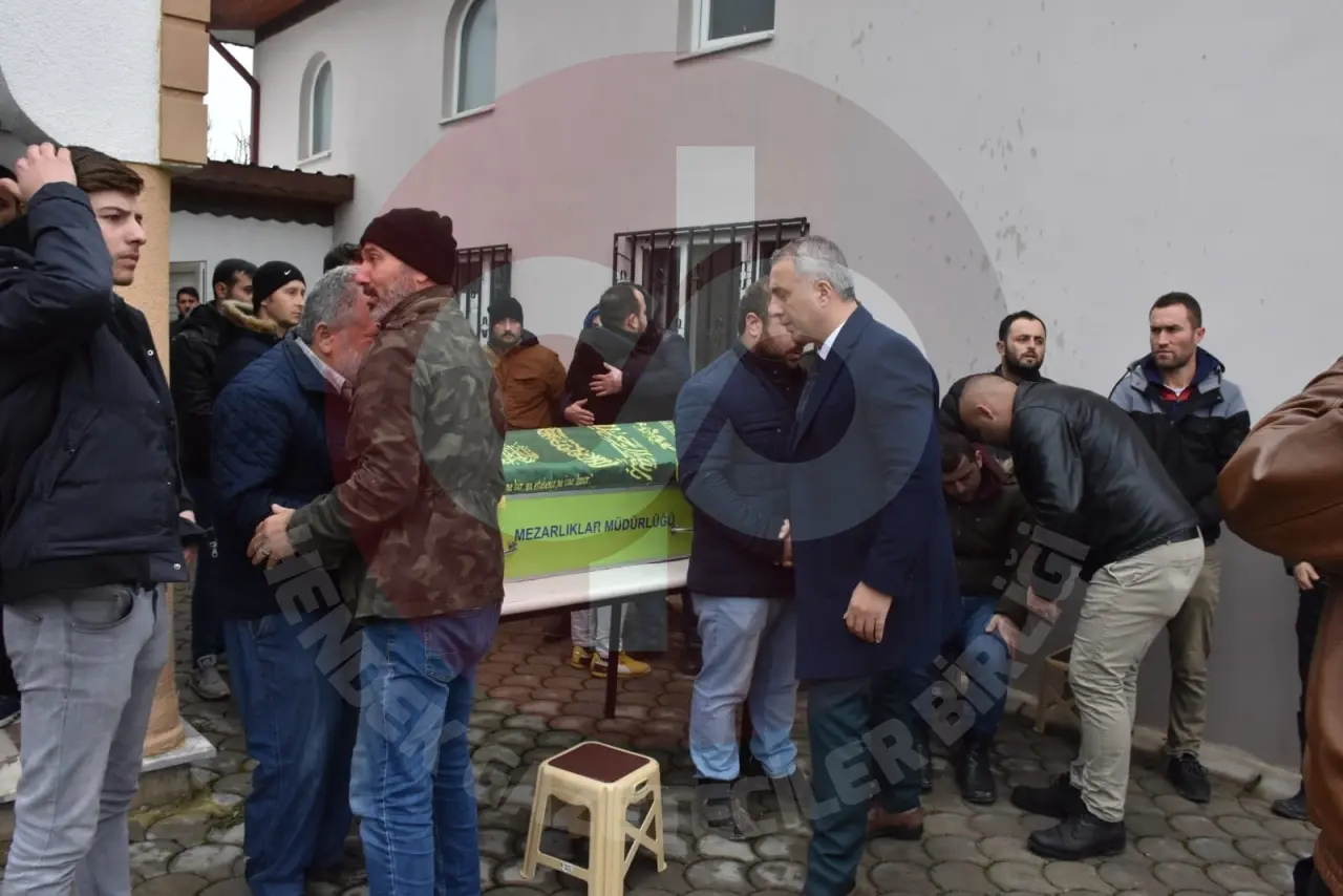 Haber: Minik Yakup Gözyaşları İle Uğurlandı - Galeri-1
