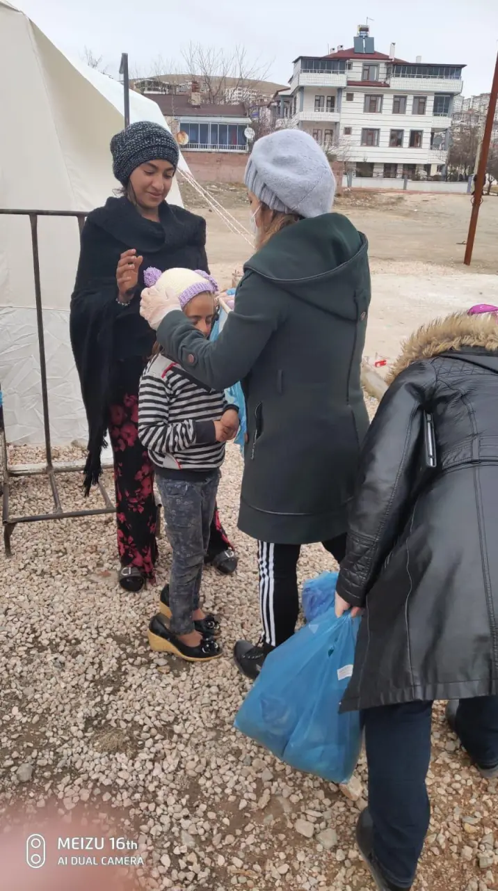 Haber: İlmek İlmek Sevgiler Elazığ'da Yürekleri Isıttı - Galeri-3
