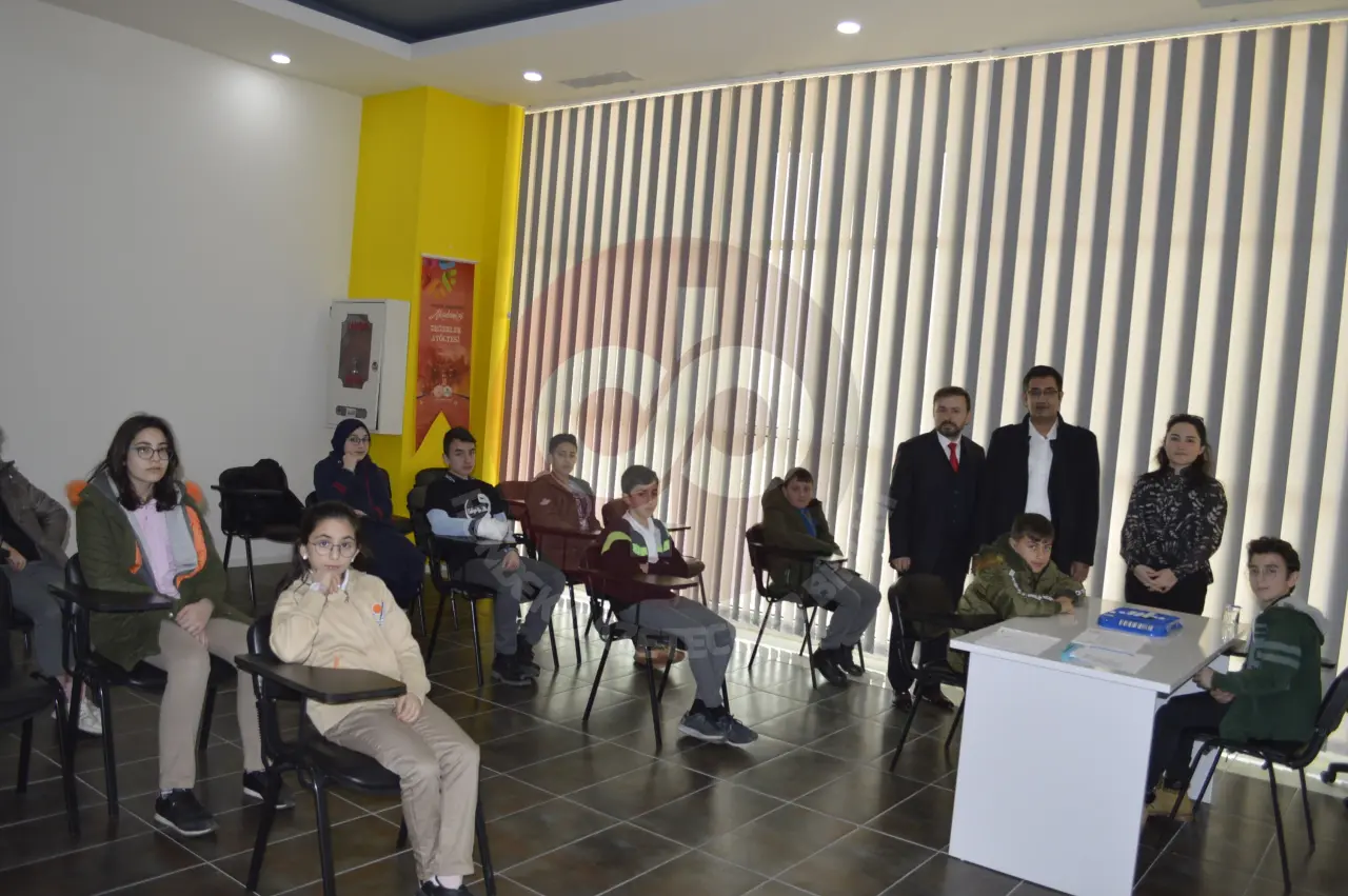 Haber: Akıl ve Zeka Oyunları finali Hendek'te Yapıldı - Galeri-2