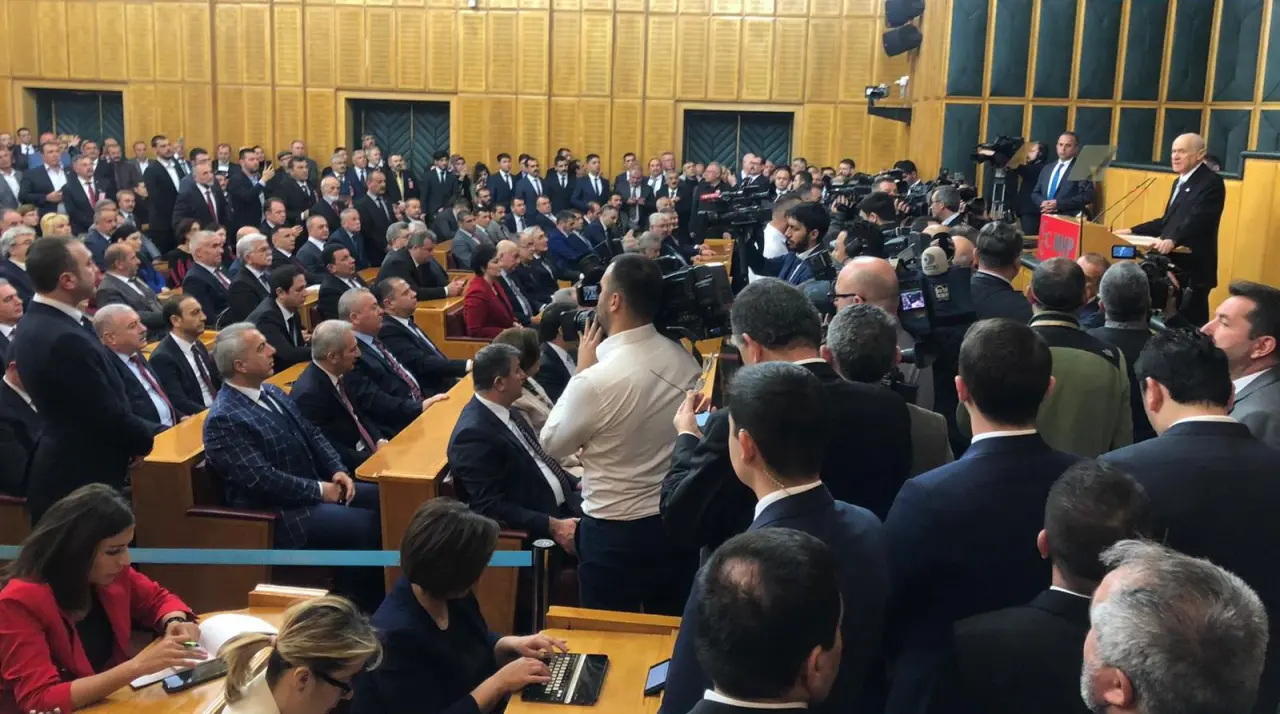 Haber: Devlet Bahçeli’ye Anlamlı Hediye - Galeri-3