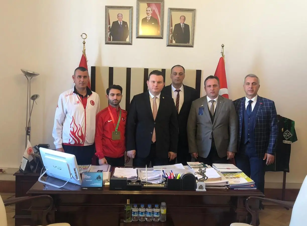 Haber: Devlet Bahçeli’ye Anlamlı Hediye - Galeri-2
