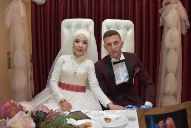 Meral İle Murat Mutluluğa Yelken Açtılar