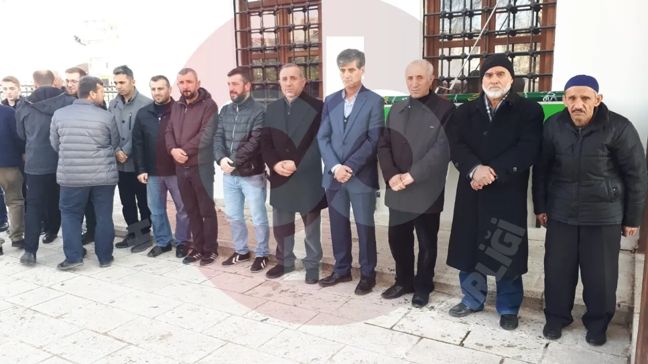 Haber: Kandemir Dualarla Uğurlandı - Galeri-3