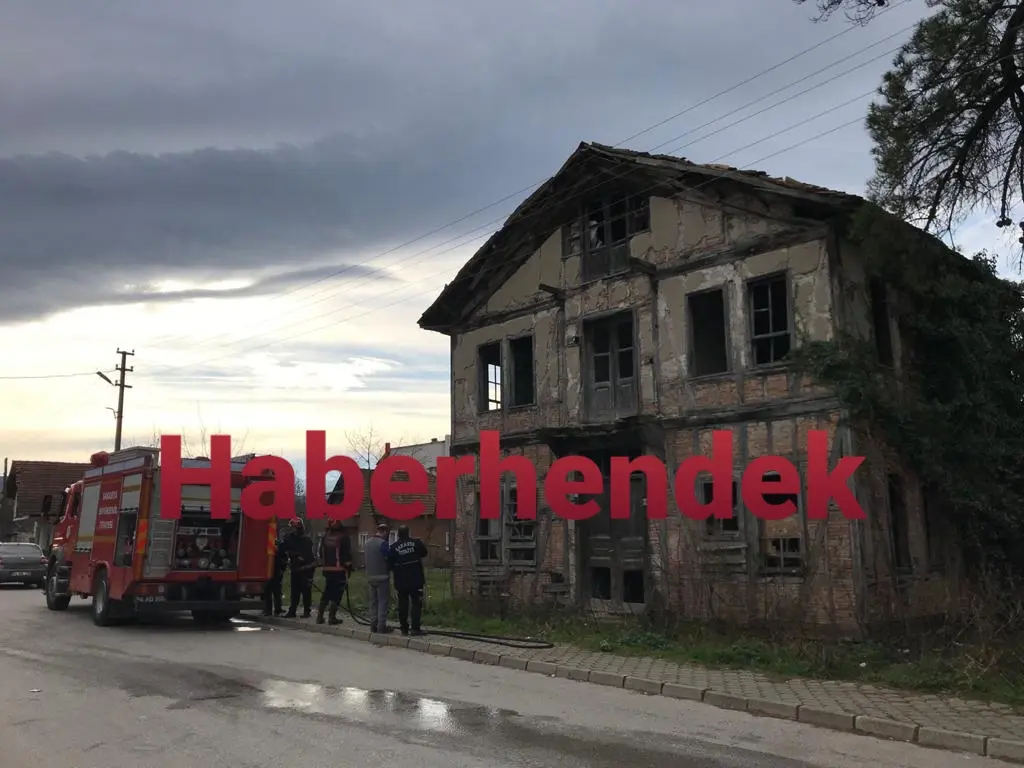 Haber: Yine Tarihi Bina Yine Yangın - Öne Çıkan