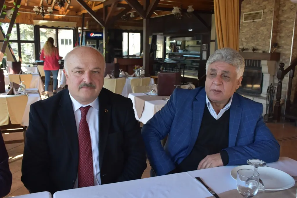 Haber: Demirel Gazetecilerle Buluştu (2) - Galeri-4
