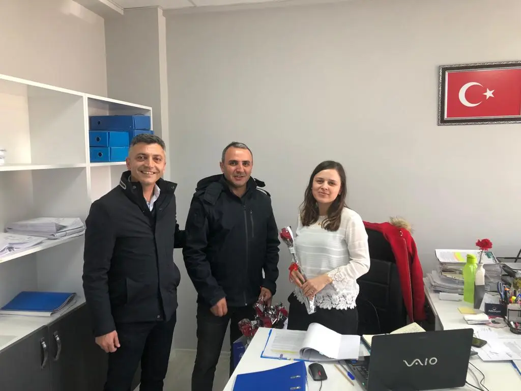 Haber: Türk Yerel Hizmet Sen Kadınlar Gününü Kutladı - Galeri-5