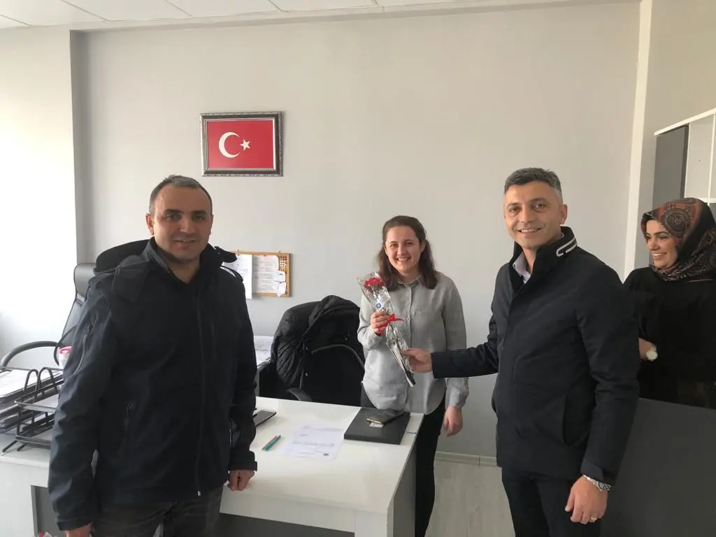 Haber: Türk Yerel Hizmet Sen Kadınlar Gününü Kutladı - Galeri-1