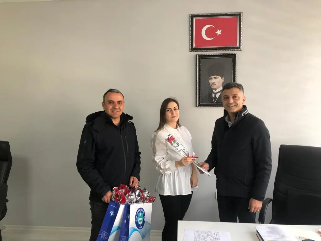Haber: Türk Yerel Hizmet Sen Kadınlar Gününü Kutladı - Galeri-3