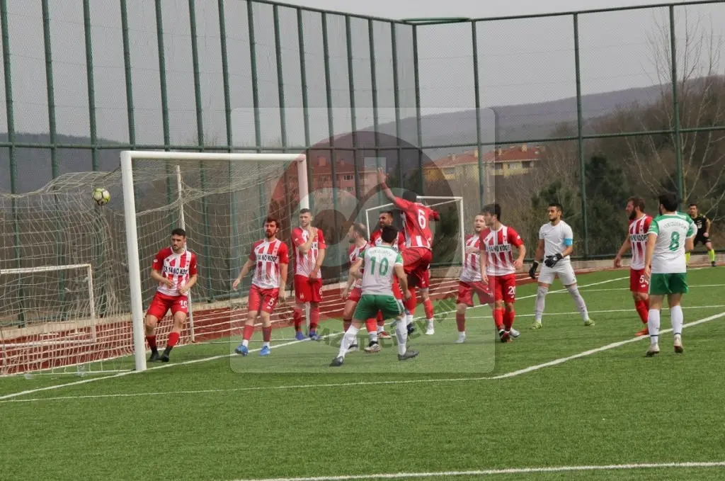 Haber: Lider Yenimahallespor Yara Aldı - Öne Çıkan