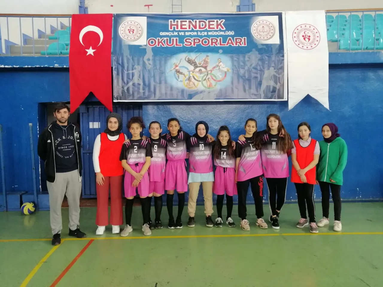 Haber: Hendek'te 2. Küme Okul Sporları Müsabakaları başladı - Galeri-1