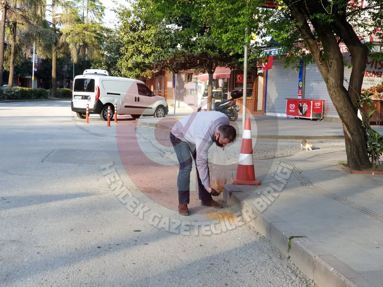 Haber: Fırıncı Esnafı Kuşları Aç Bırakmadı - Öne Çıkan