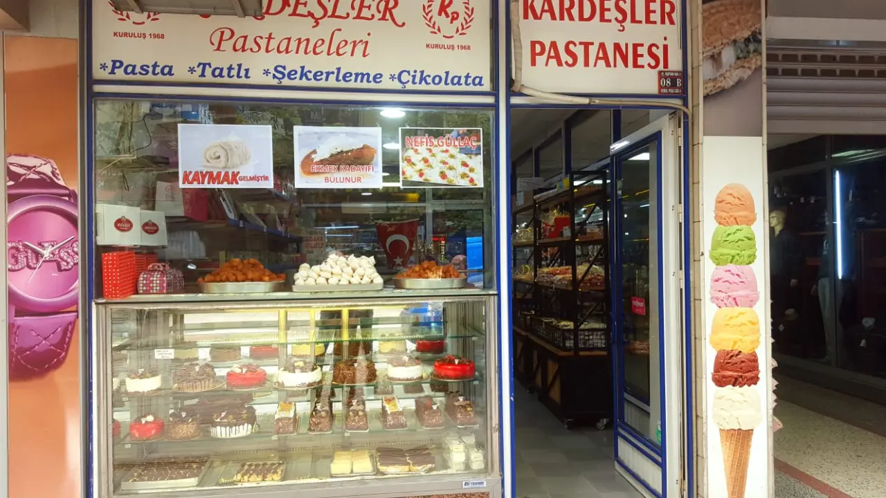 Haber: Kardeşler Pastaneleri Hizmet Vermeye Devam Edecek - Öne Çıkan
