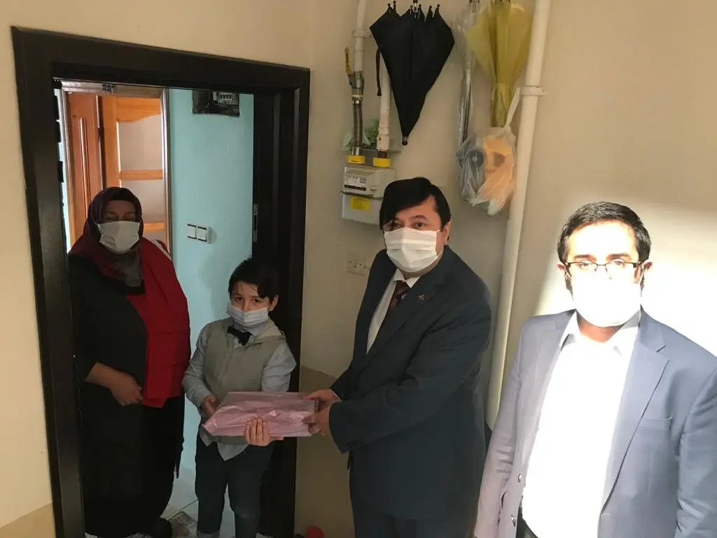 Haber: İlçe Milli Eğitim Çocuk Bayramında Sürpriz Yaptı - Galeri-1
