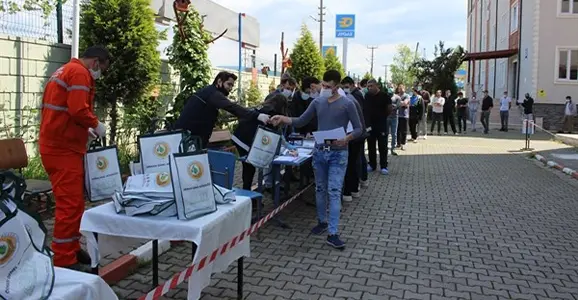 Haber: Orman İşletme Karantinada ki Misafirlere Fidan Dağıttı - Galeri-1