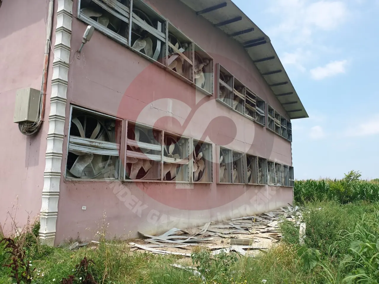 Haber: Patlamada Çevre Mahalleler de de hasar oluştu - Galeri-2