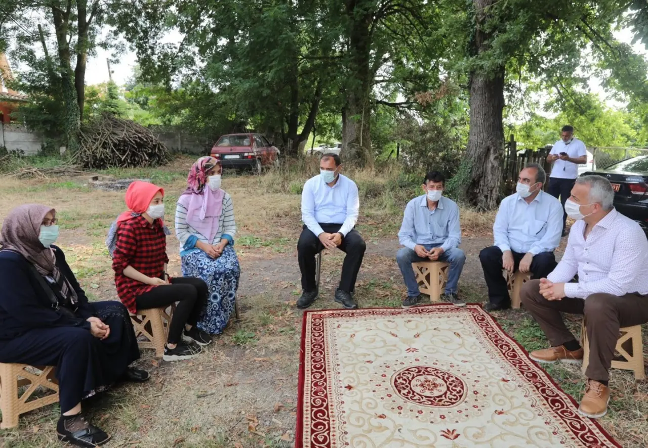 Haber: Yaralılara Geçmiş Olsun Ziyareti - Galeri-1
