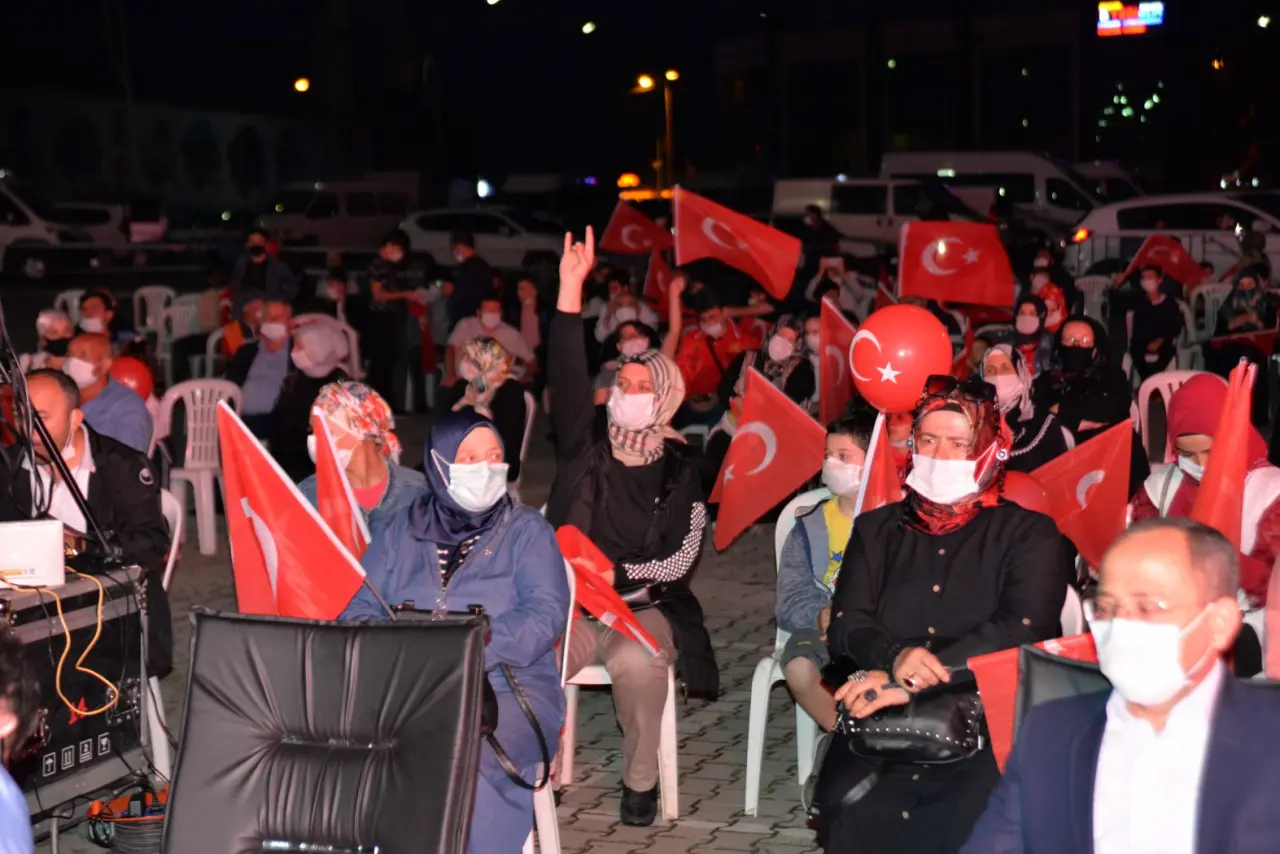 Haber: 15 TEMMUZ DEMOKRASİ VE MİLLİ BİRLİK GÜNÜ - Galeri-5
