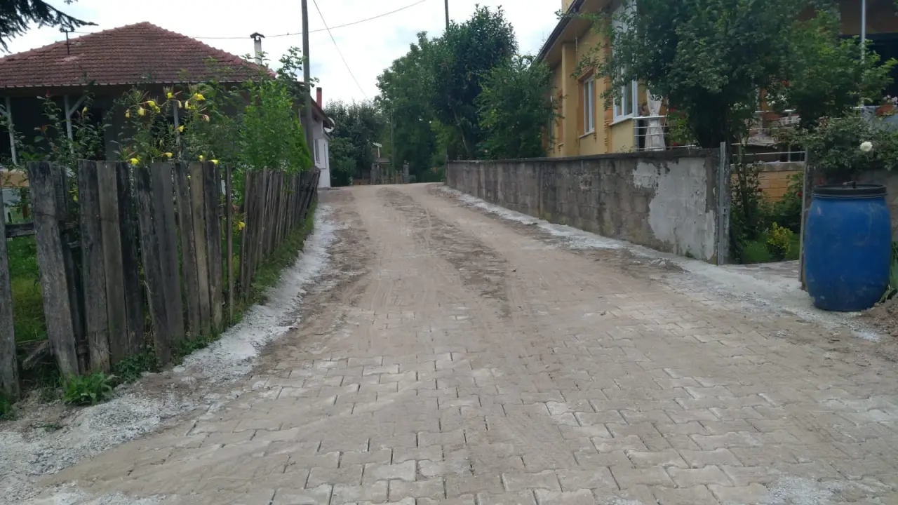 Haber: Kargalıhanbaba’da 5 Sokak Yenilendi - Galeri-1