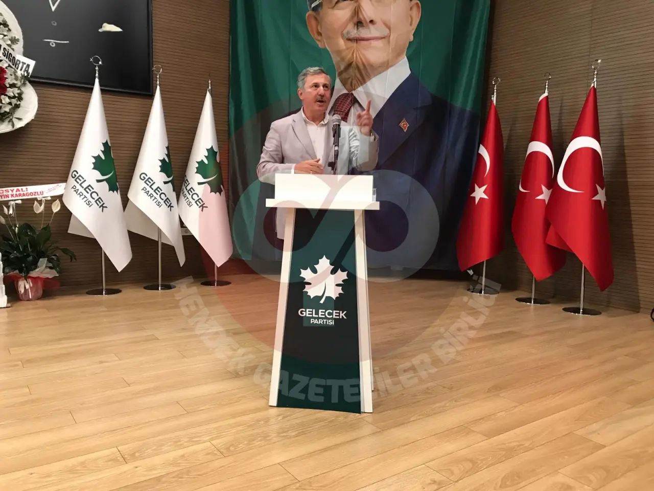 Haber: Gelecek Partisi Akıcı’ya Emanet - Galeri-8