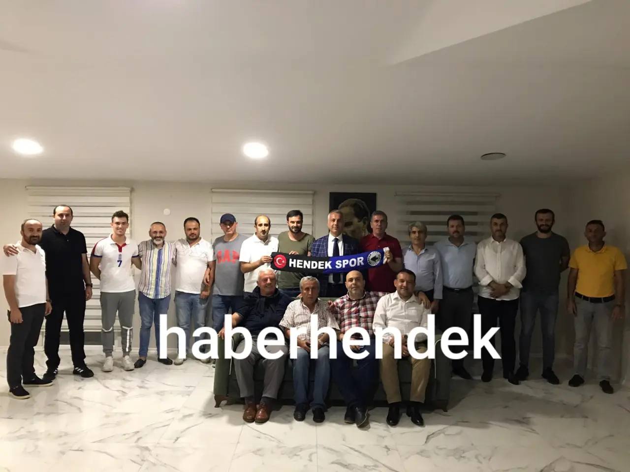 Haber: Hendekspor Genç Hoca Toprak ile Anlaştı - Öne Çıkan