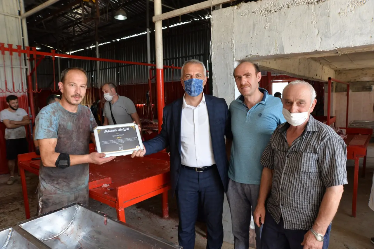 Haber: BABAOĞLU’NDAN KESİMHANELERE TAM NOT - Galeri-2