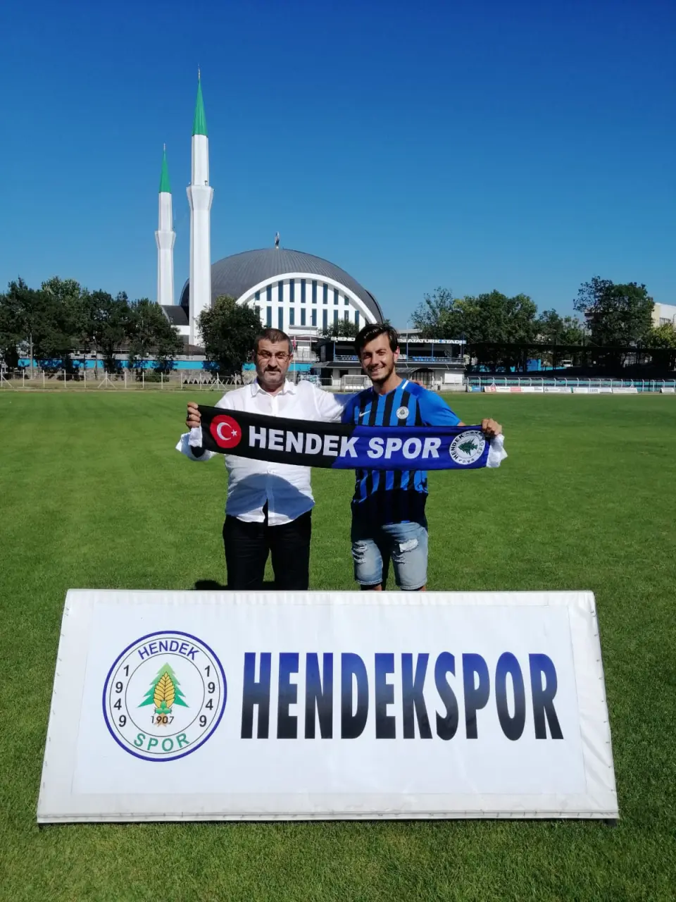 Haber: Hendekspor Üç Futbolcuyu Daha Renklerine Kattı - Galeri-2