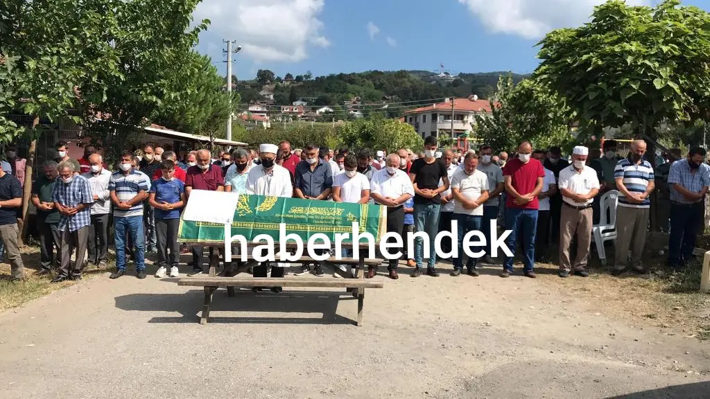 Haber: Öğrek Dualarla Son Yolculuğuna Uğurlandı - Öne Çıkan