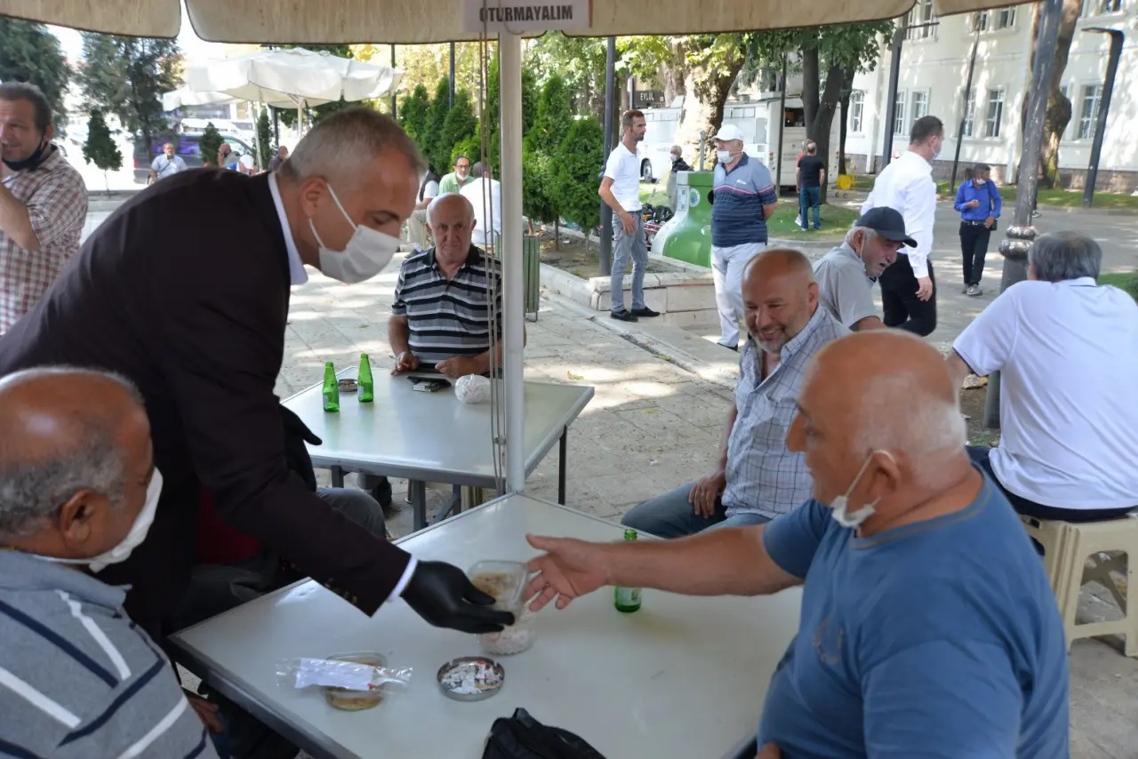 Haber: Başkan Babaoğlu Aşure İkram Etti - Galeri-3