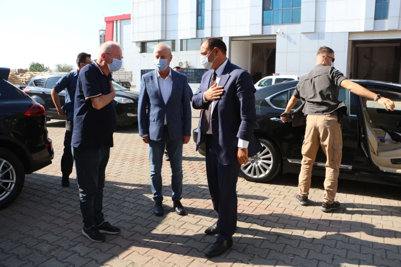 Haber: Vali Hendek'te Fındık Randımanı Aldı - Galeri-1