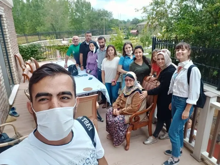 Haber: Yenihaber Ailesi Turan Kalfa’nın Misafiri Oldu - Galeri-1