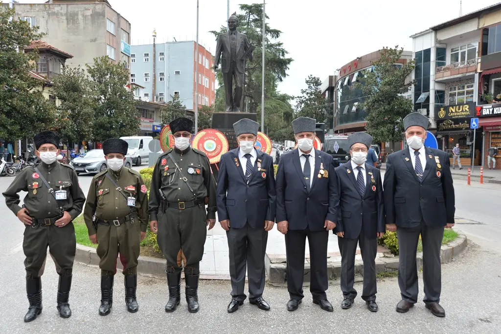 Haber: GAZİLER GÜNÜ HENDEK’TE KUTLANDI - Galeri-3