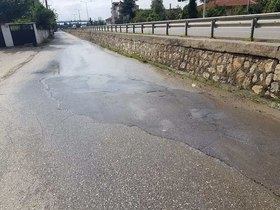 Haber: Su Yola Akıyor, Vatandaş SASKİ'den Çözüm Bekliyor - Öne Çıkan