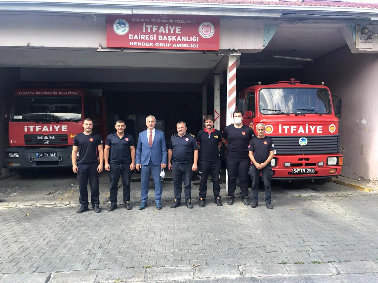 Haber: Babaoğlu İtfaiye Hendek Ekibini Ziyaret Etti - Öne Çıkan