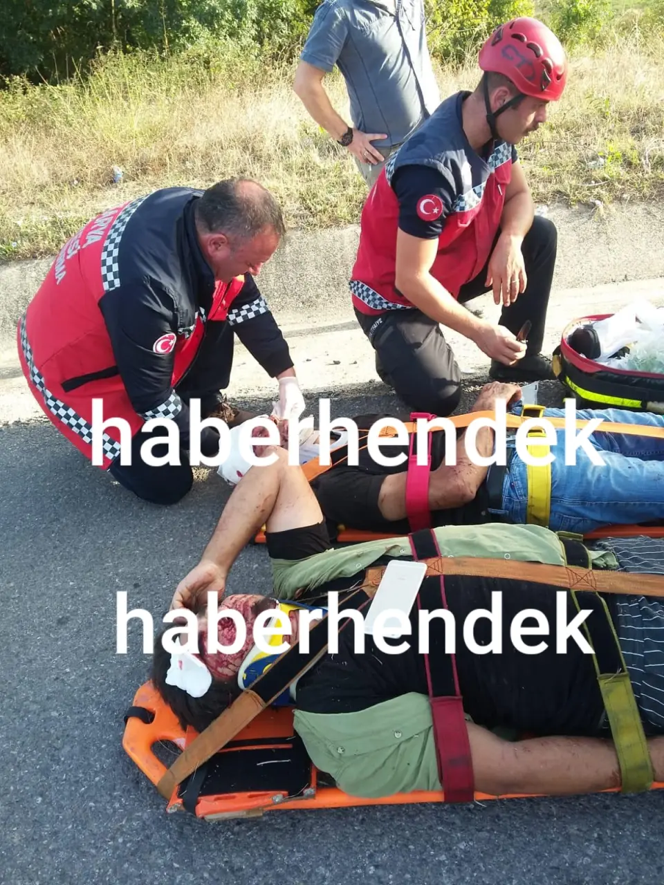 Haber: Köpeğe Çarpmamak İçin Manevra Yapınca Şarampole Yuvarlandı - Galeri-1