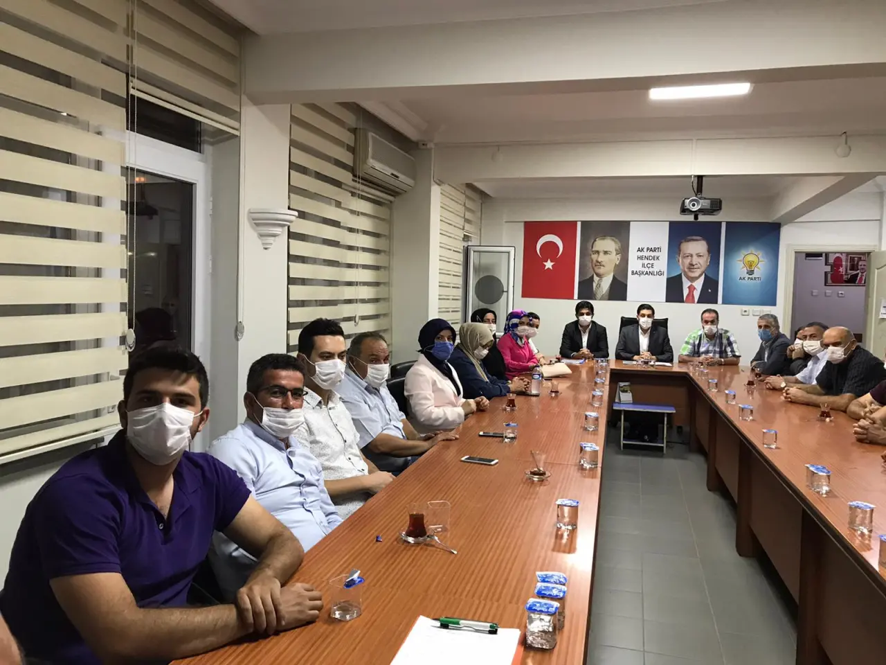 Haber: AK Partide Görev Dağılımı Yapıldı - Galeri-1