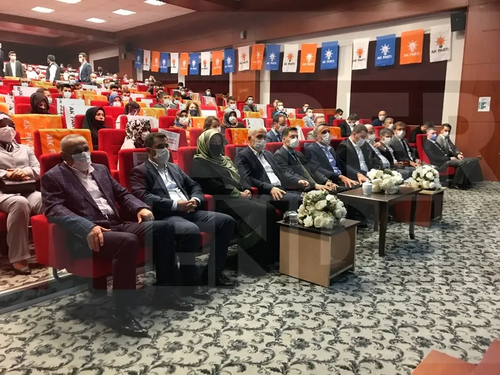 Haber: Ak Parti Gençlik Kolları Kongresinde Başkan Torunoğlu Oldu - Galeri-3