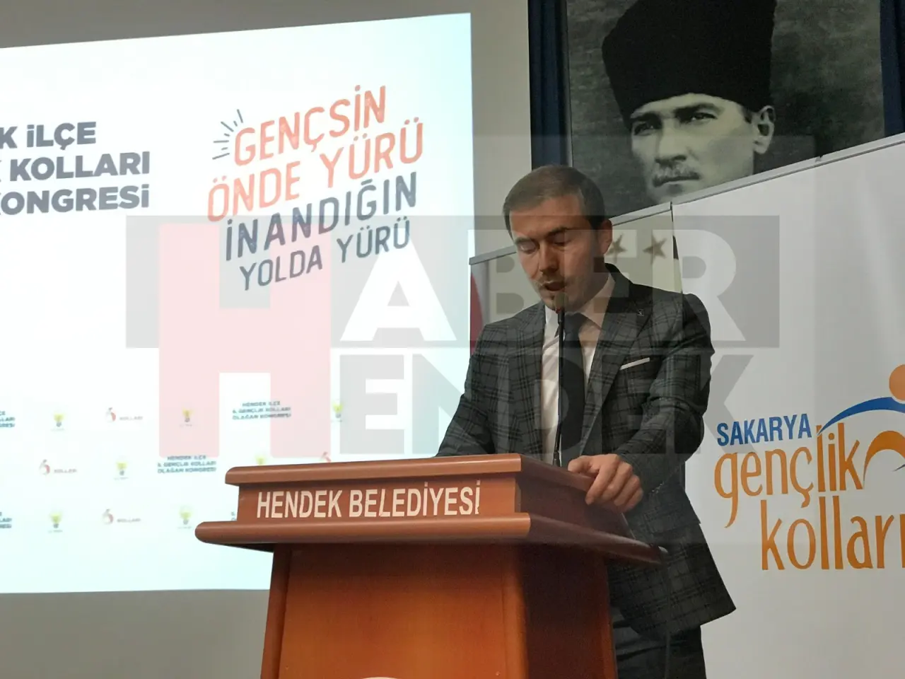 Haber: Ak Parti Gençlik Kolları Kongresinde Başkan Torunoğlu Oldu - Galeri-7