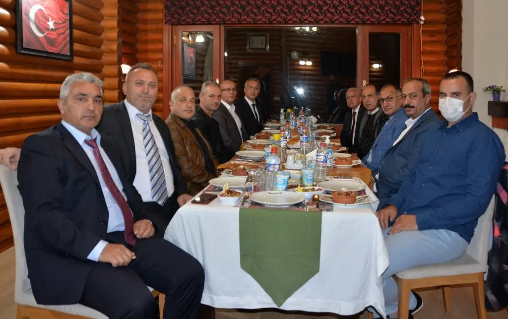 Haber: Gaffar Okkan Anısına Dev Organizasyon - Galeri-1