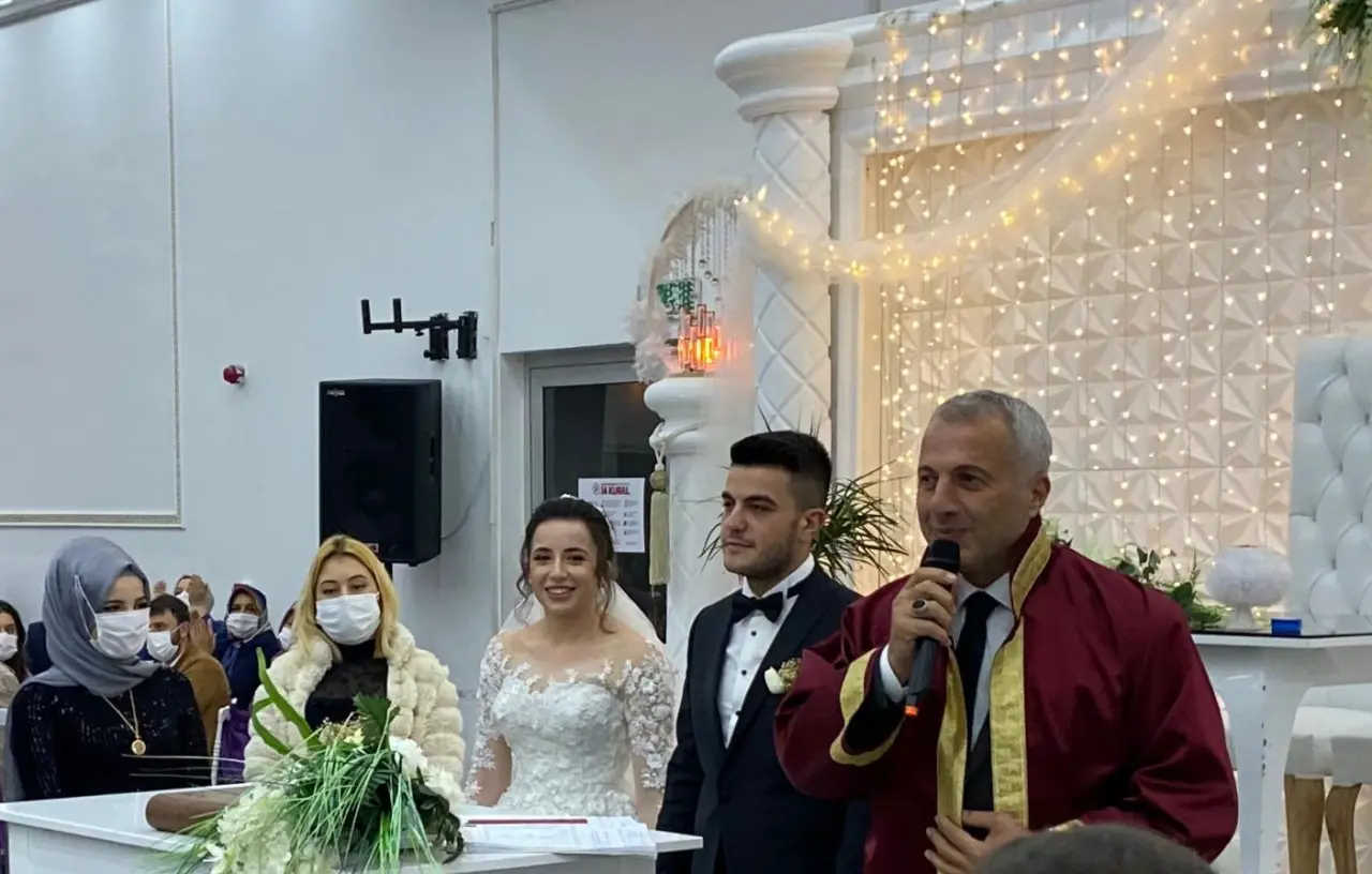 Haber: Sefa ile Şura Bir Ömür Mutluluğa Yelken Açtılar - Galeri-1