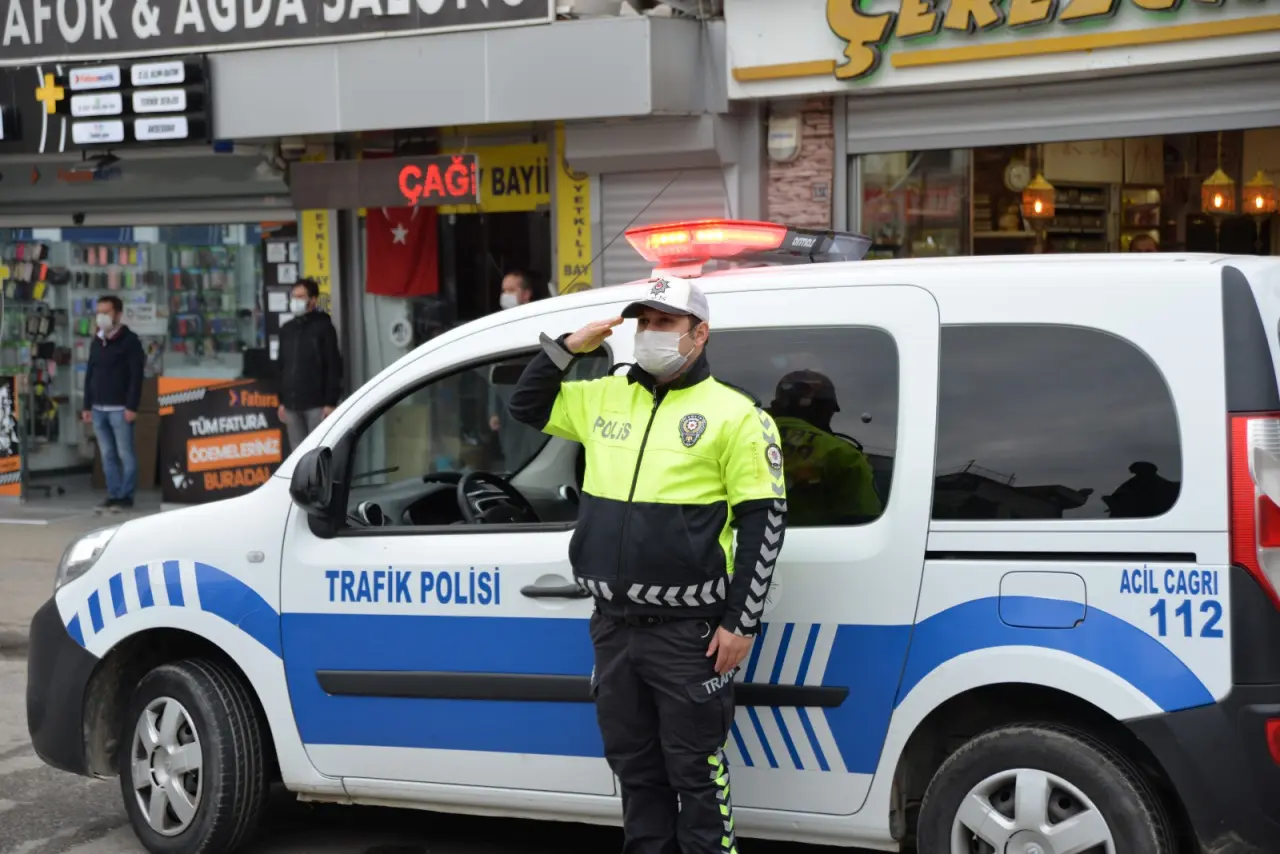 Haber: GAZİ MUSTAFA KEMAL ATATÜRK HENDEK’TE TÖRENLE ANILDI - Galeri-5