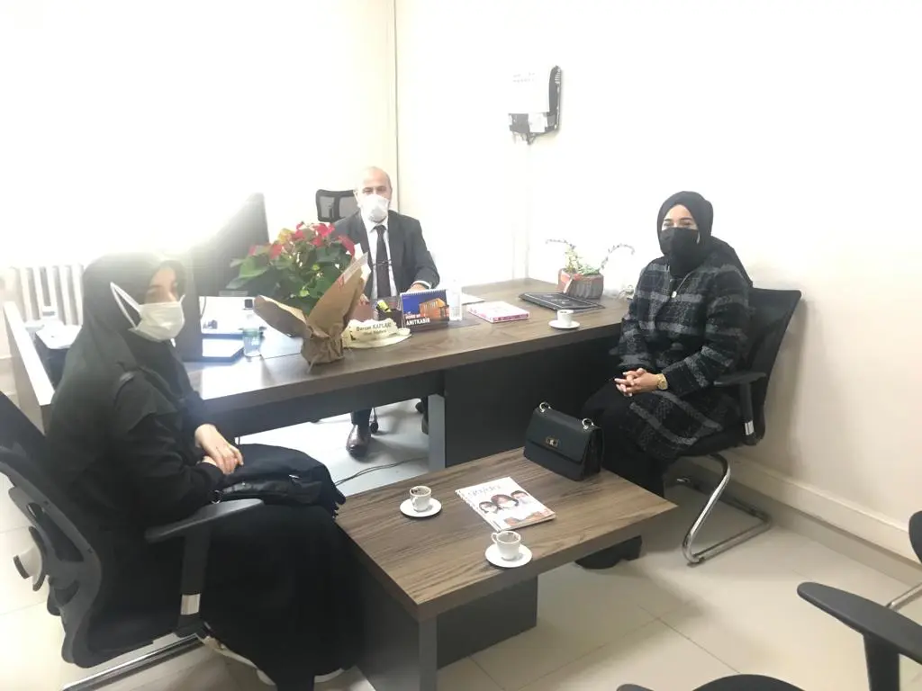 Haber: Yeniden Refah Partisi Kadın Kolları Öğretmenler Gününü Kutladı - Galeri-2