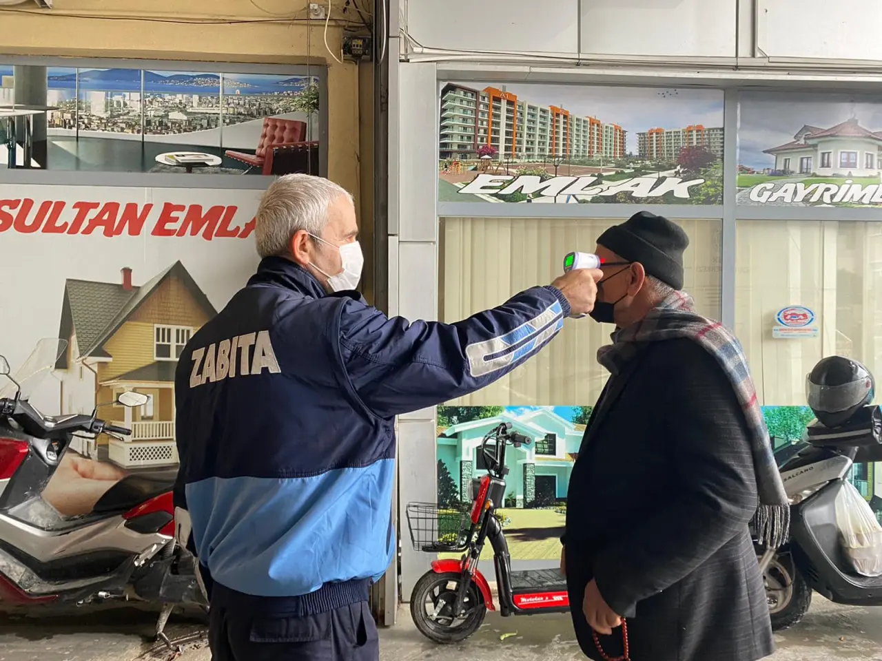 Haber: Pazaryerinde Denetimler Devam Ediyor - Galeri-1
