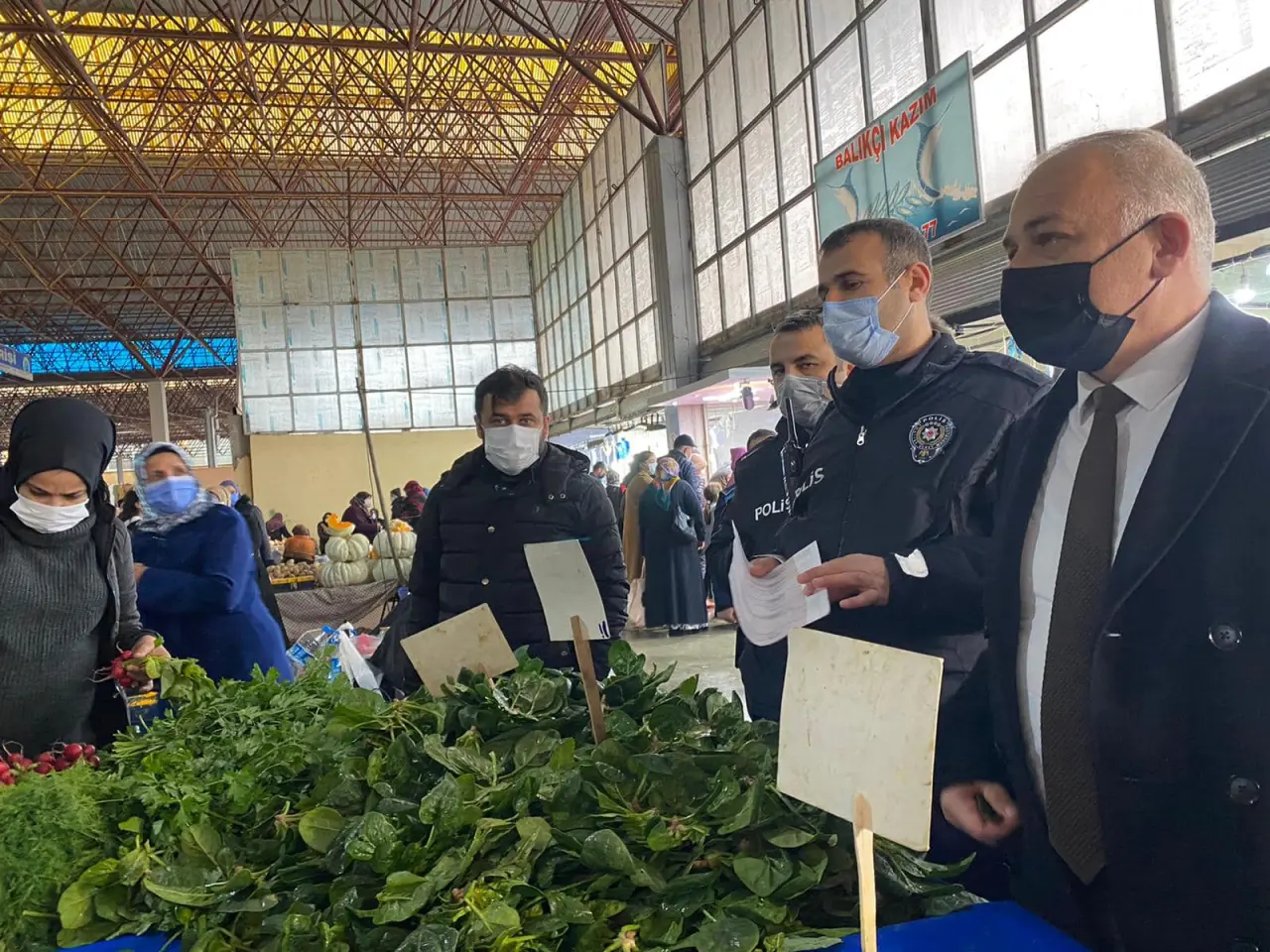 Haber: Pazaryerinde Denetimler Devam Ediyor - Öne Çıkan
