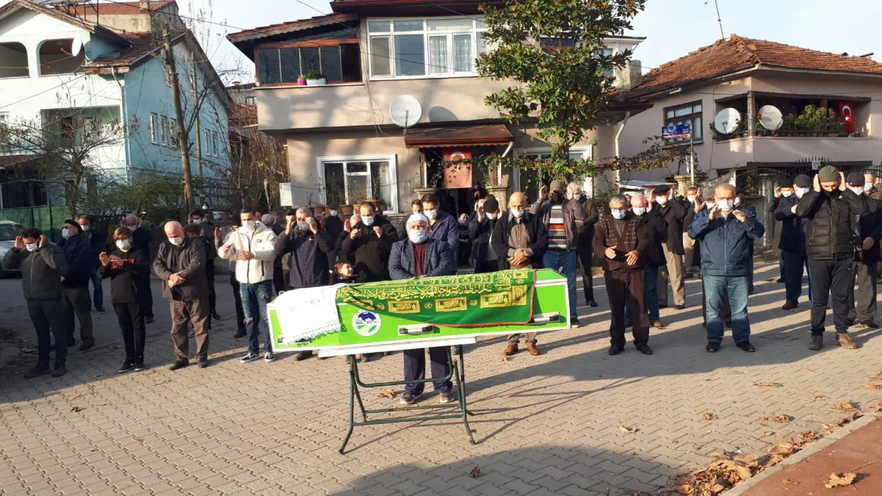 Haber: Yılmaz Dualarla Son Yolculuğuna Uğurlandı - Öne Çıkan