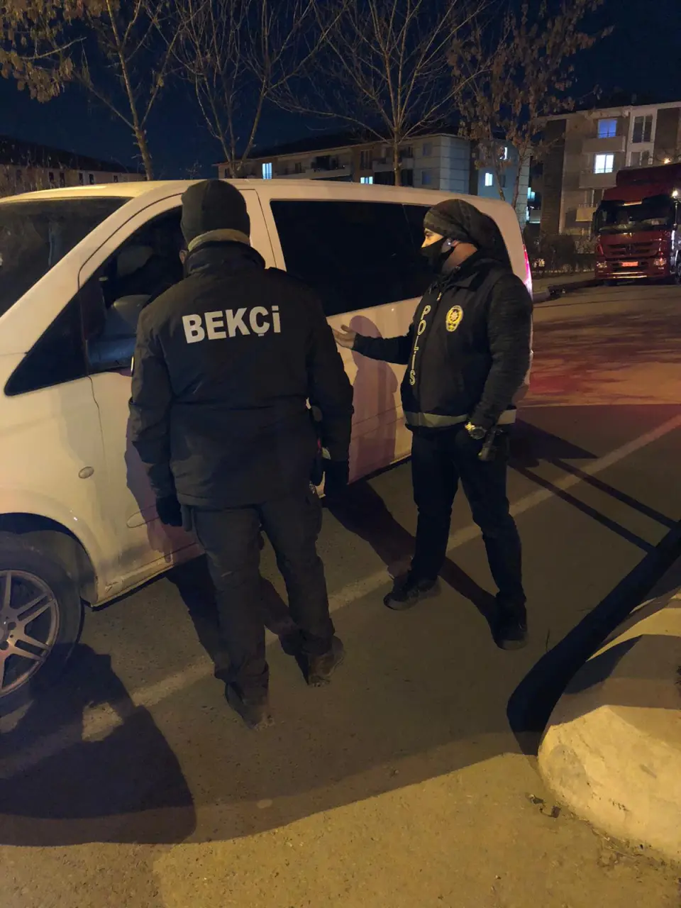 Haber: Hendek’te Bekçiler Göz Açtırmıyor - Galeri-2
