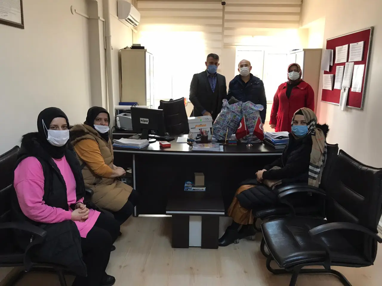Haber: Hendek Ülkü Ocakları Minik Yürekleri Isıttı - Galeri-2