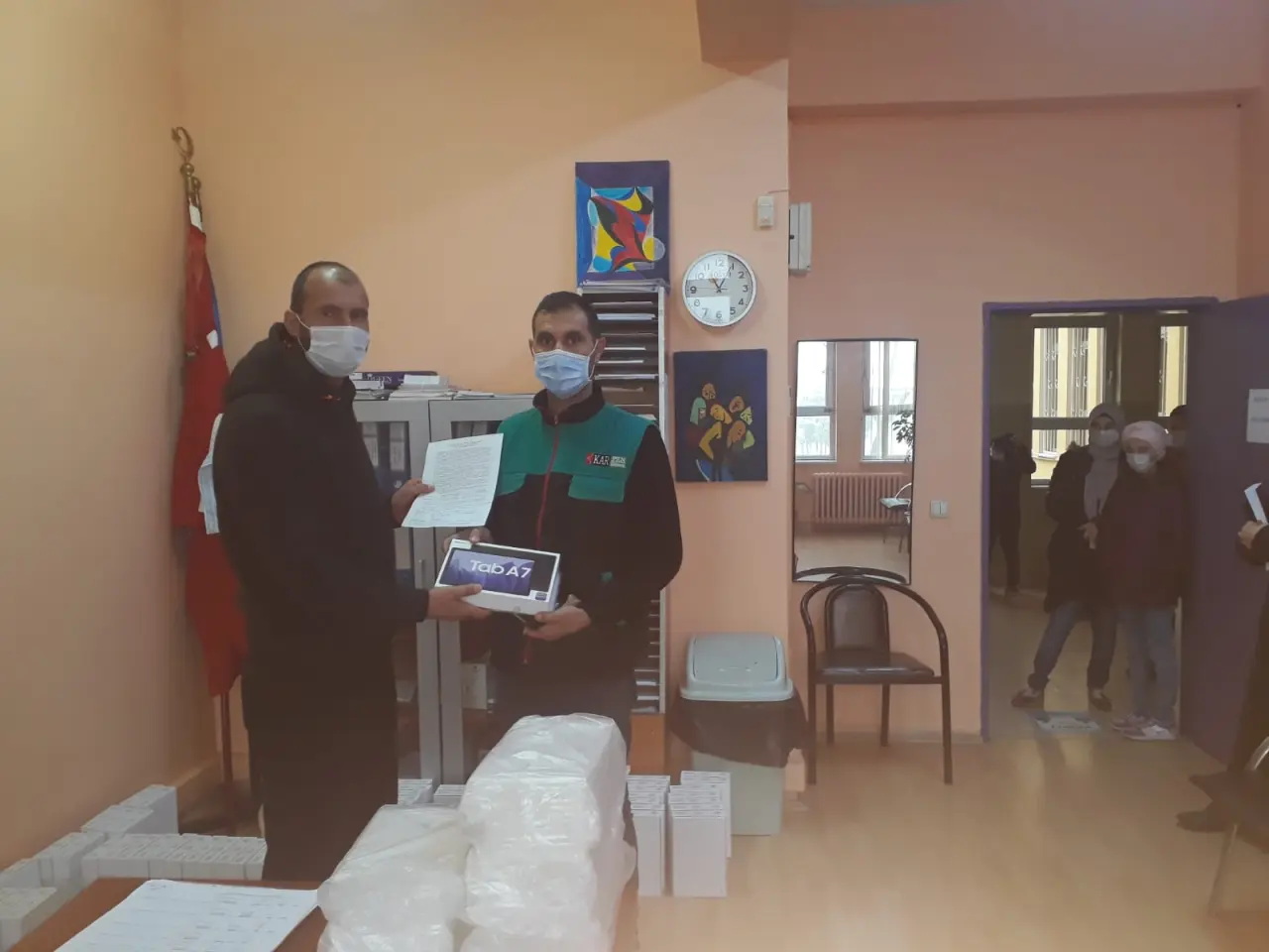 Haber: Öğrencilere Tablet Dağıtıldı - Galeri-1